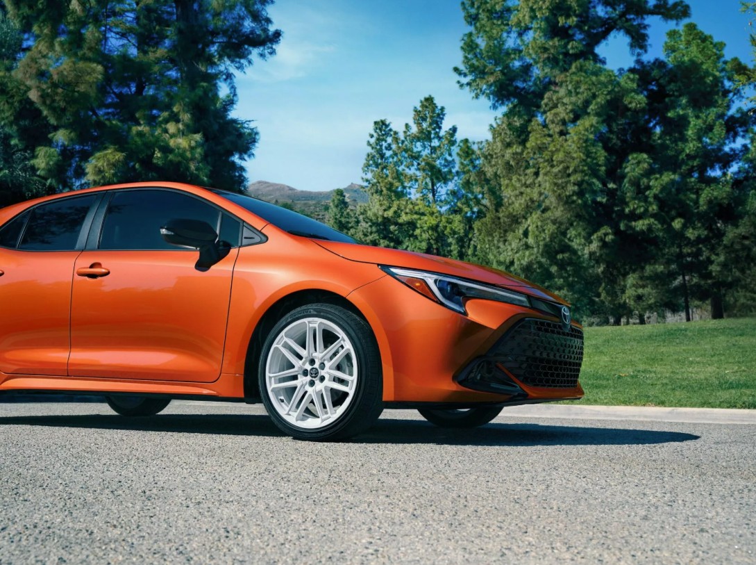 2026-Toyota-Corolla-Hatchback-FX 3.jpg