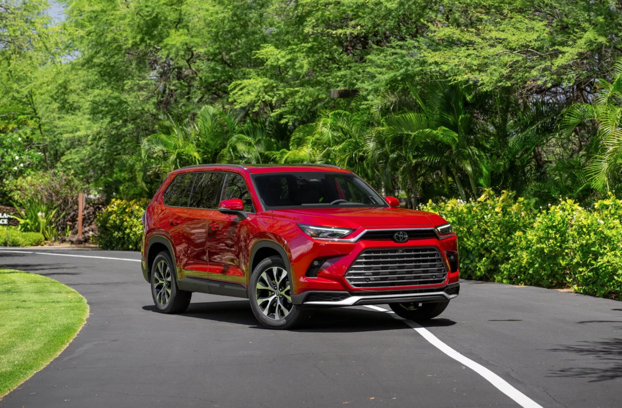2026-Toyota-Grand-Highlander 8.jpg
