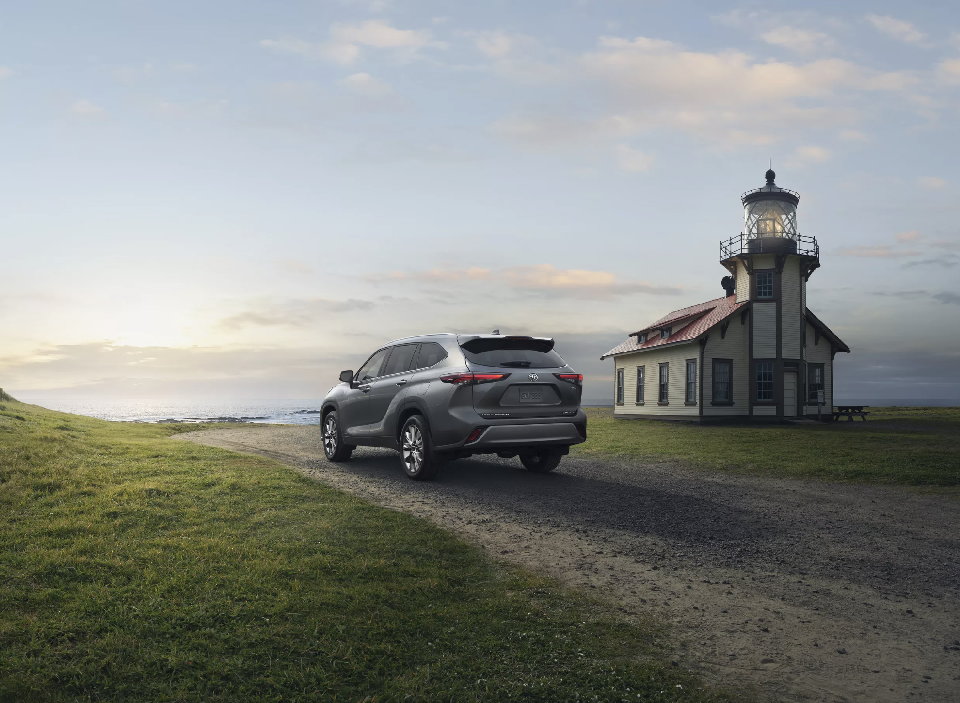 2026-Toyota-Highlander 2025-09-06 lúc 10.43.22.png