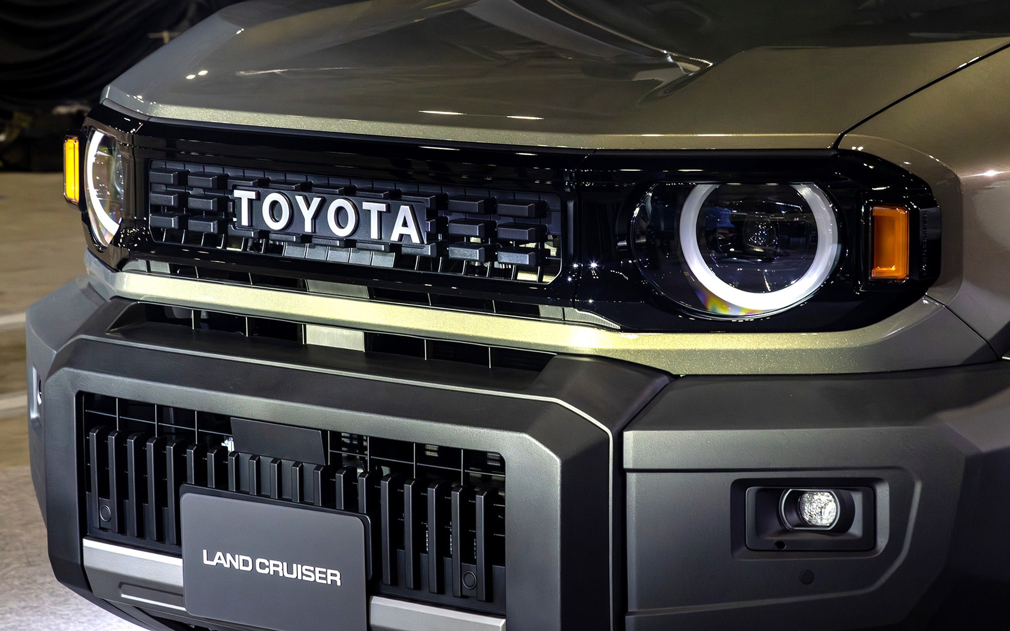 2026 Toyota Land Cruiser FJ 13.jpg