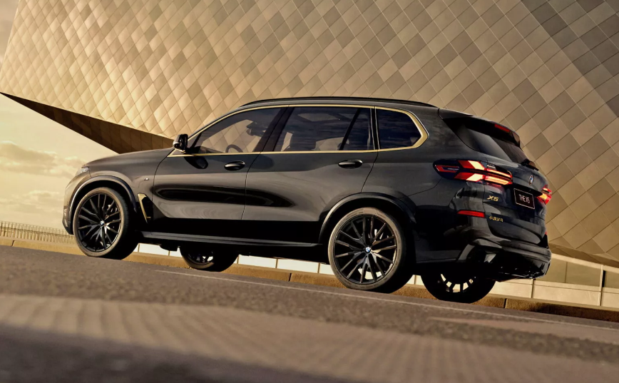 BMW X5.PNG