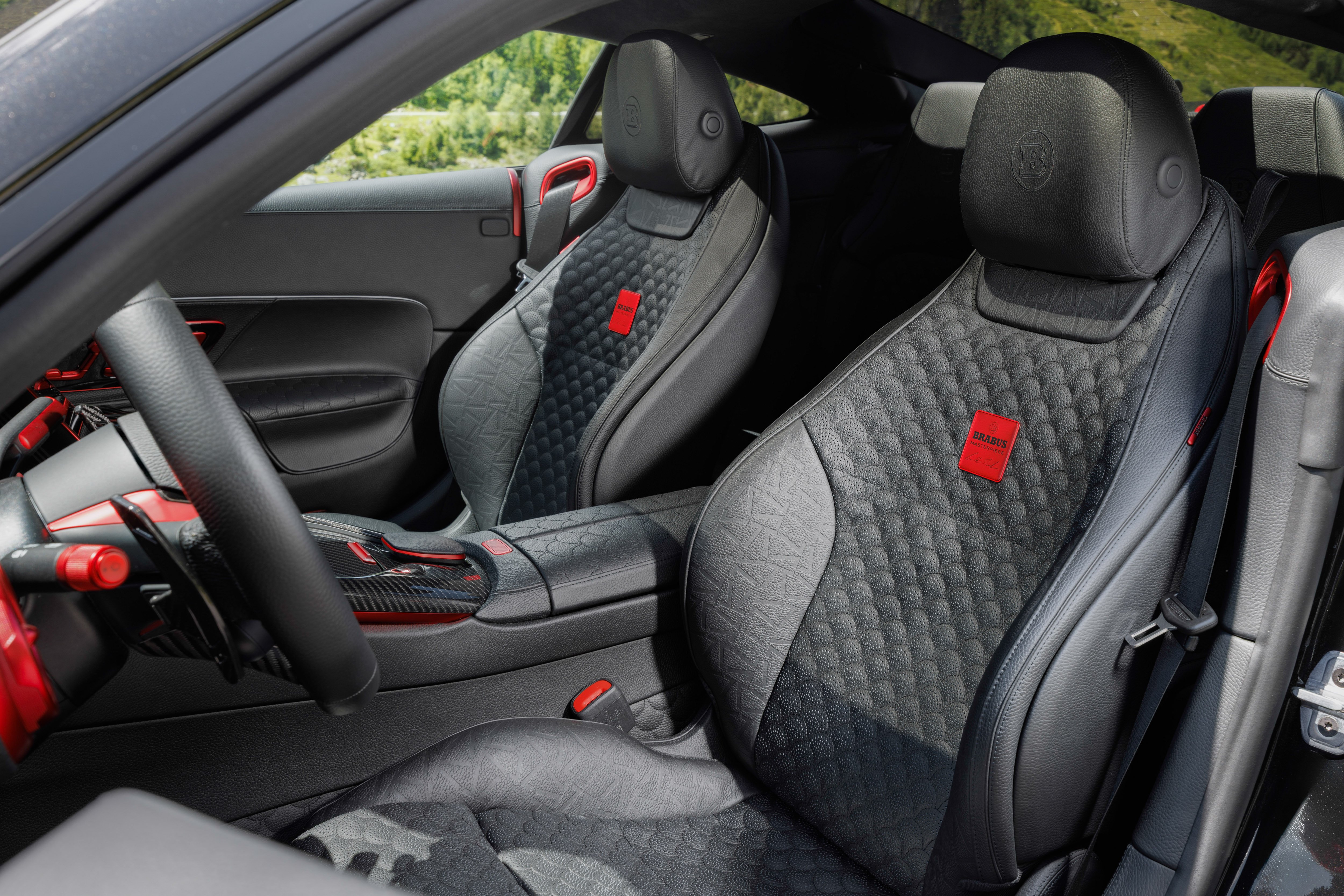 Brabus-1000-Mercedes-AMG-GT63S-E-Performance-16.jpg