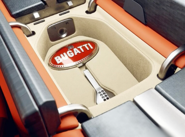 BUGATTI 2.PNG
