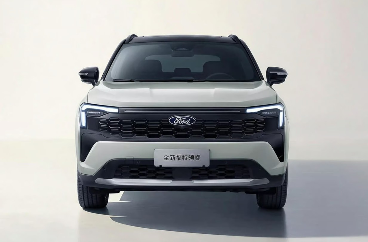 Ford Territory hybrid.JPG