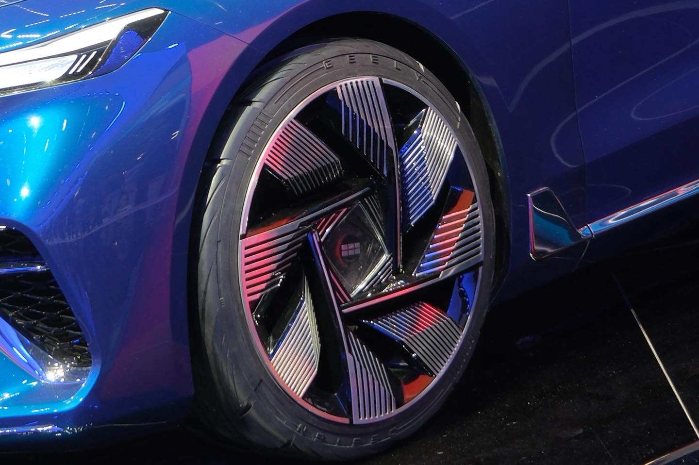 Geely Galaxy Light II concept 5.jpg