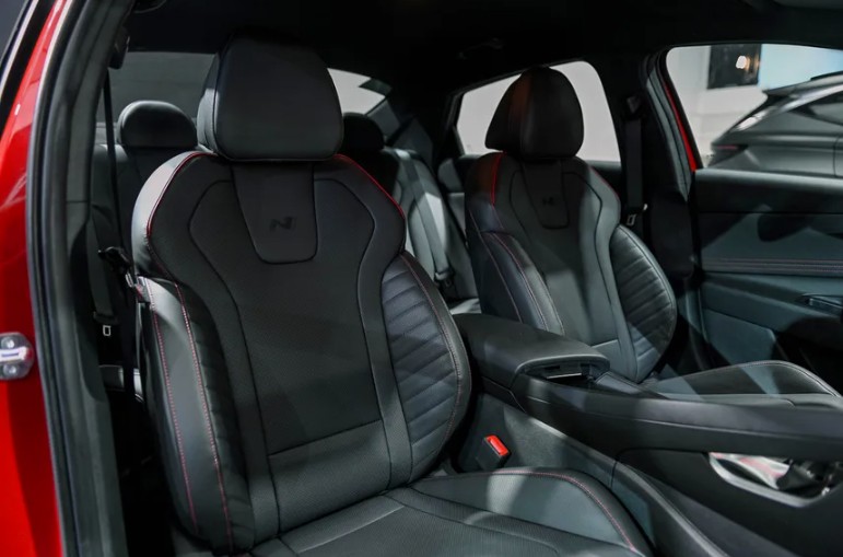 Hyundai Elantra 2025 5.jpg