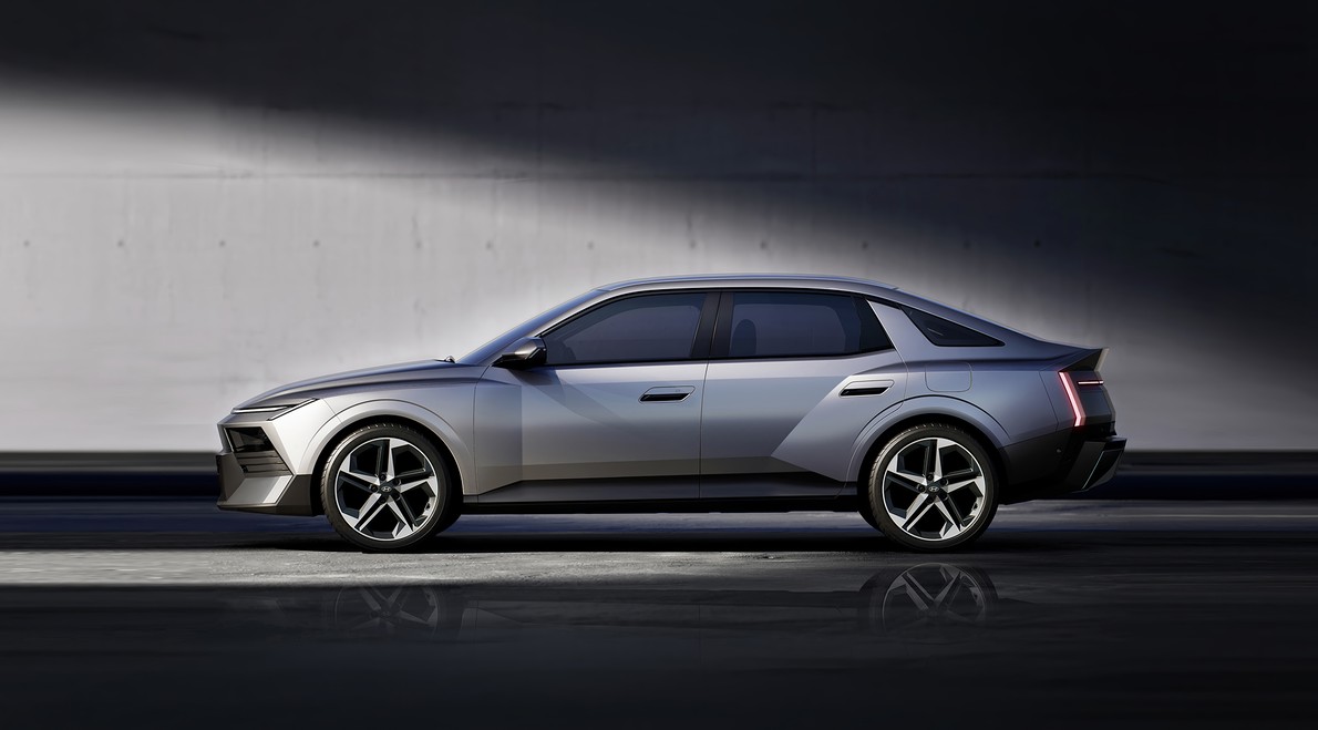 Hyundai Elantra 2027-2.jpg