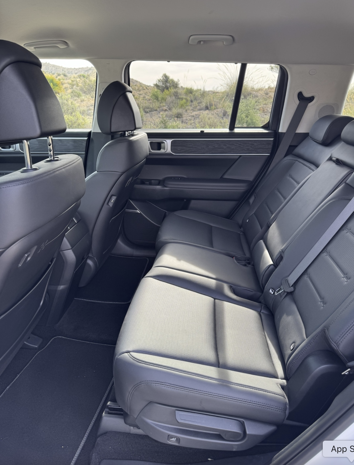 hyundai santa fe 2025-08-09 lúc 09.57.02.png