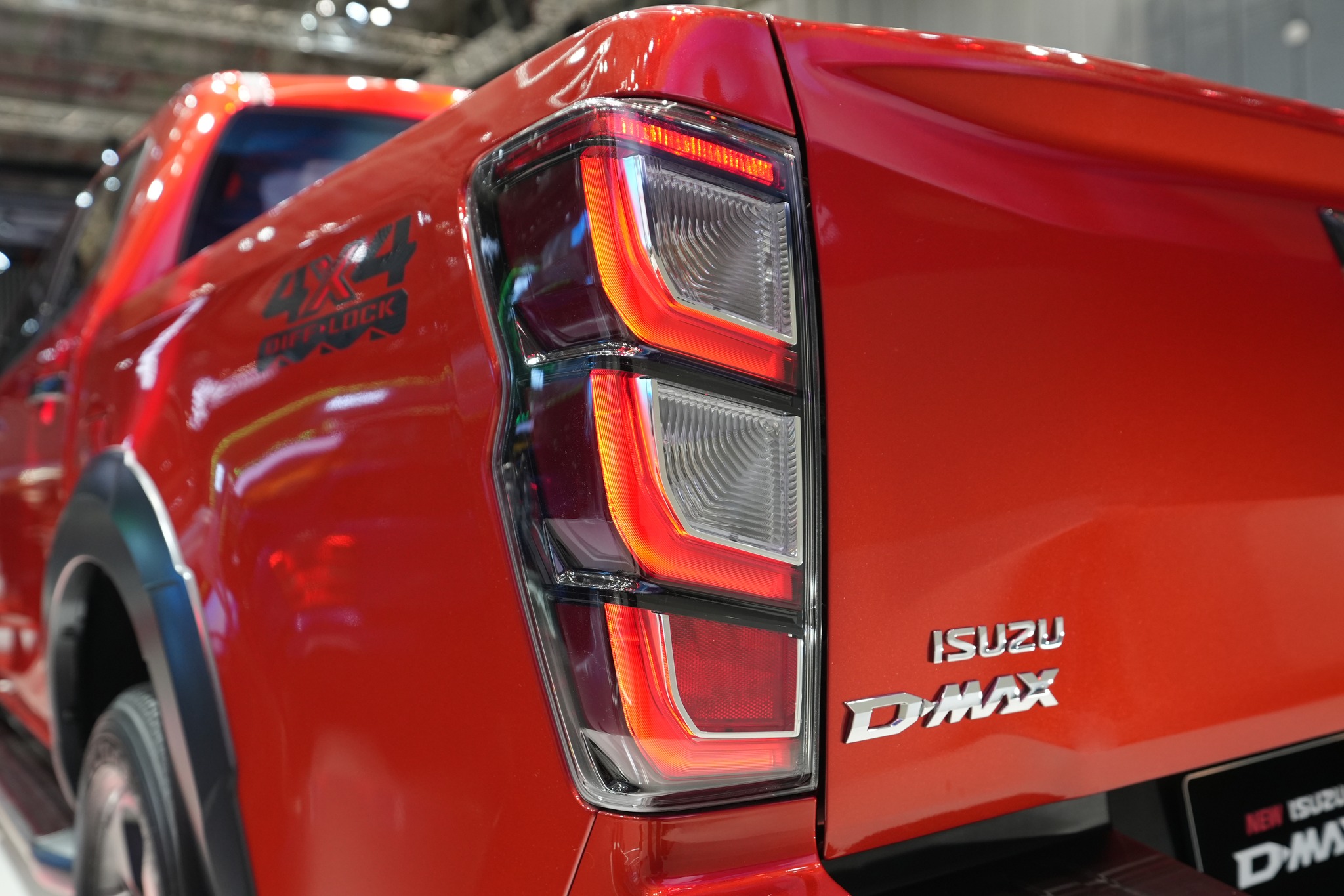 Isuzu D-Max 2024 5.jpg