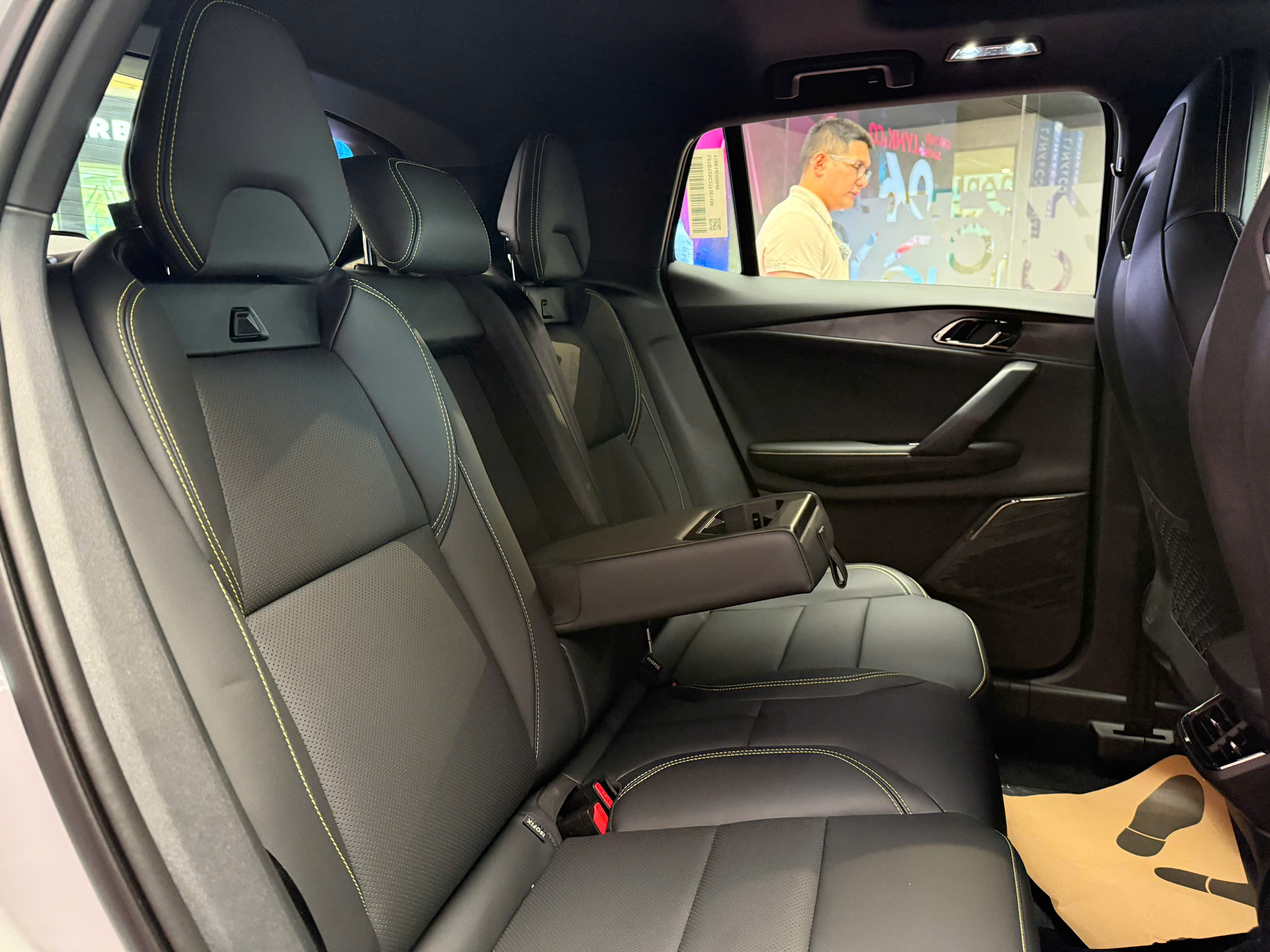 Lynk & Co 06 Core Plus  (19).jpg