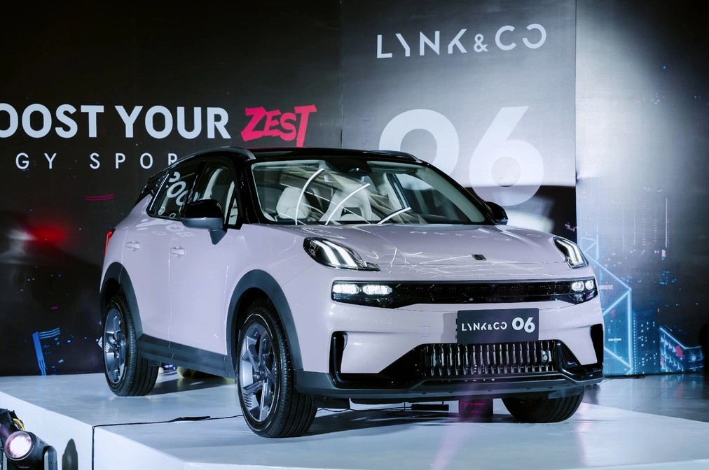 Lynk & Co 06.jpg