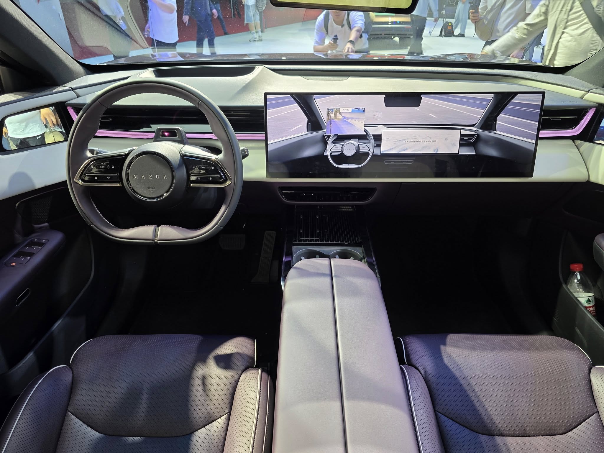 Mazda EZ-60 2025 3.jpg