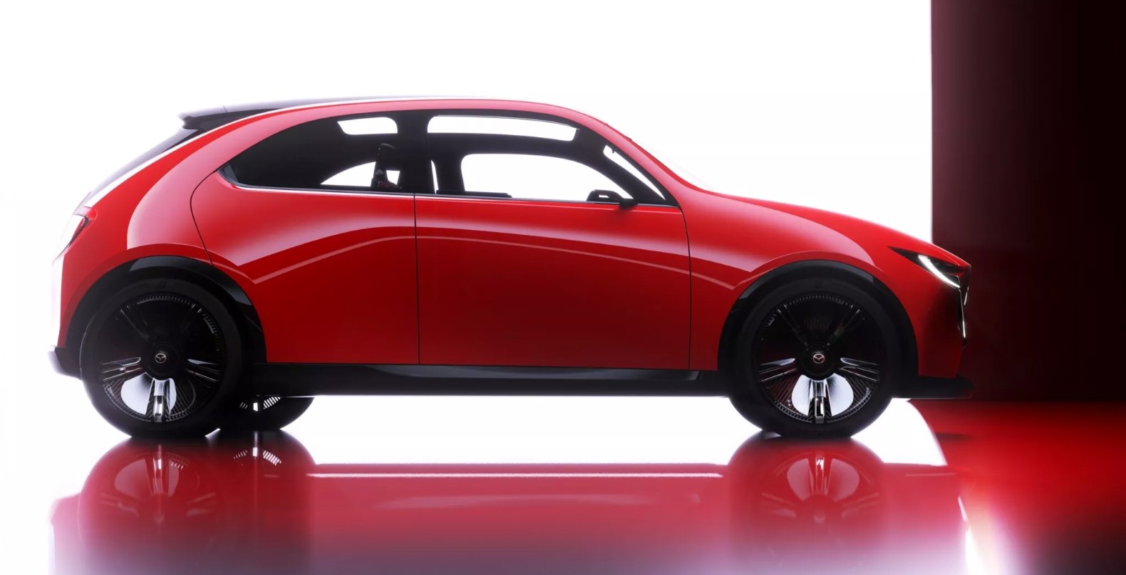 Mazda-Vision-X-Compact 8.jpg