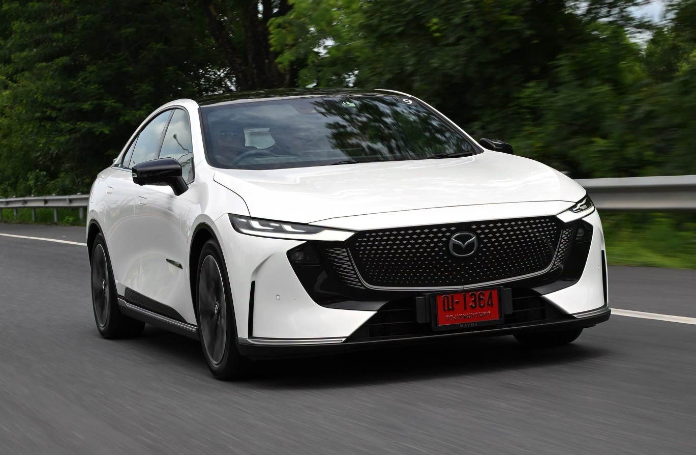 Mazda6e 2026-a1.jpg