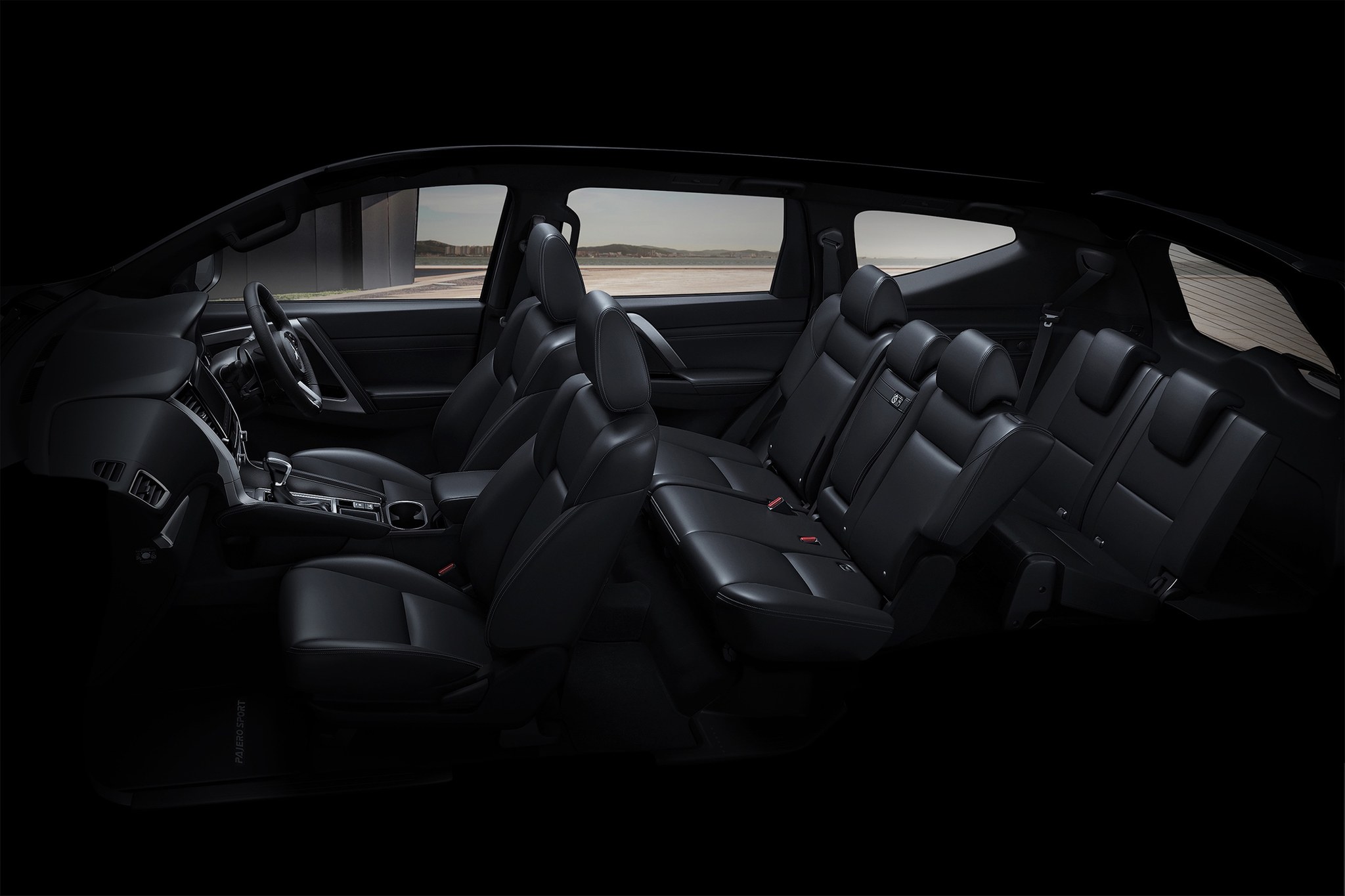 Mitsubishi Pajero Sport 2025 2.jpg