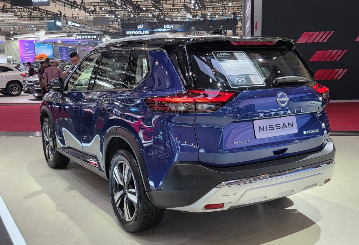 Nissan X-Trail e-POWER e-4ORCE 2.jpg