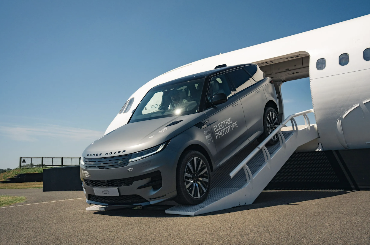 Range Rover Sport EV 2026-07-18 lúc 11.54.35.png