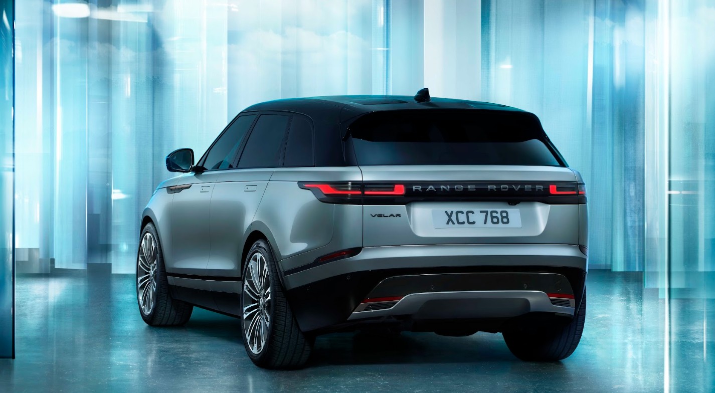 Range Rover Velar (1).jpg