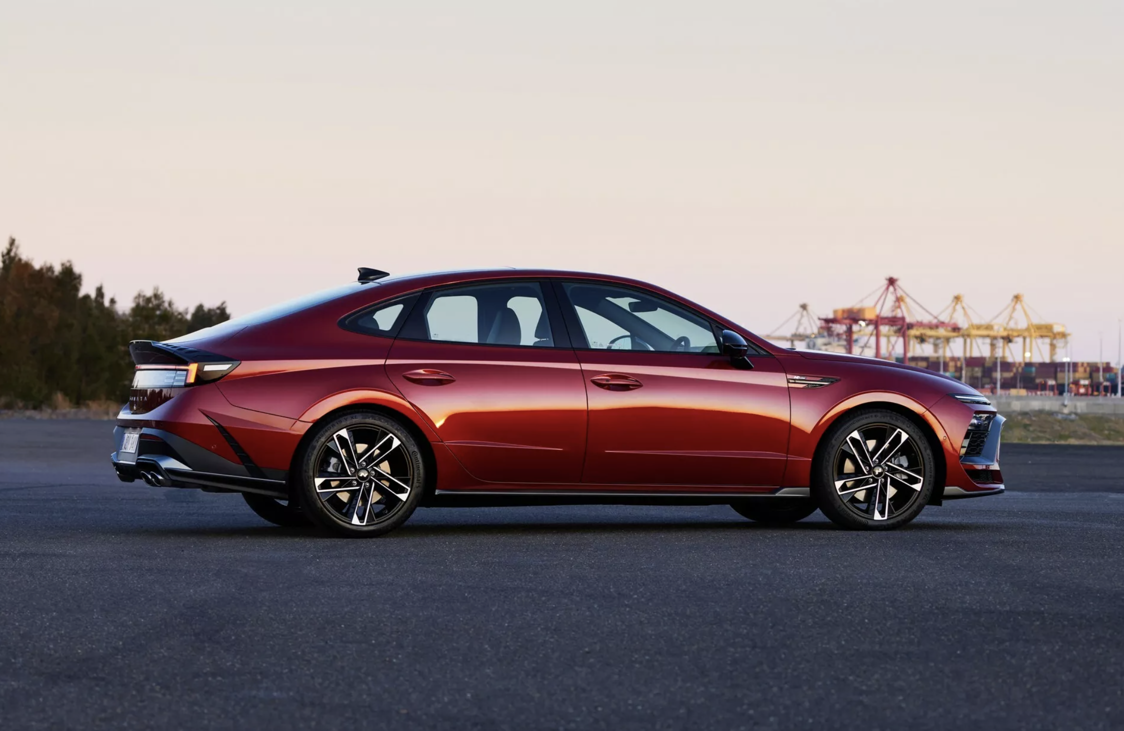 Sonata  2025-12-20 lúc 09.20.25.png