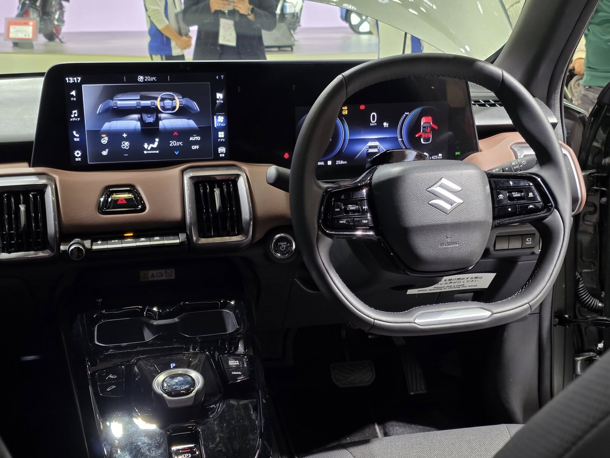 Suzuki e VITARA 8.jpg