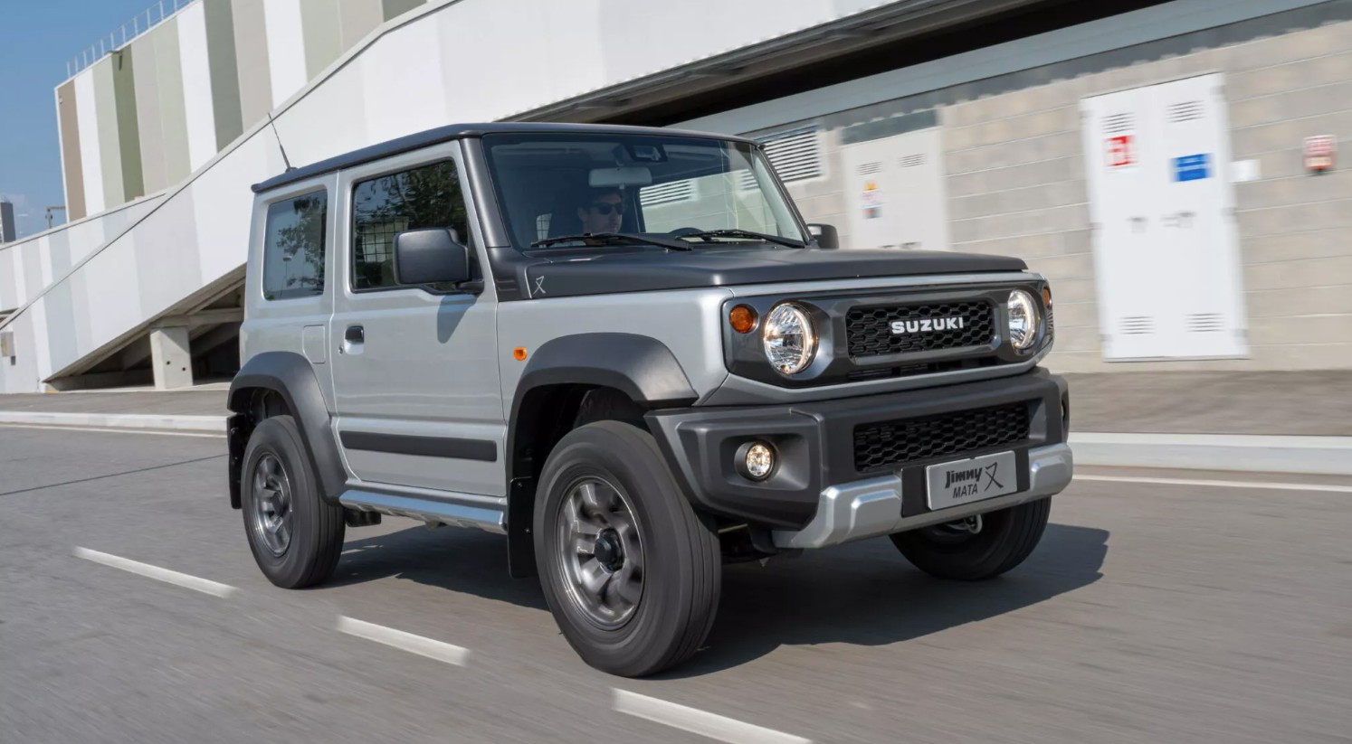 Suzuki Jimny Mata 5.jpg