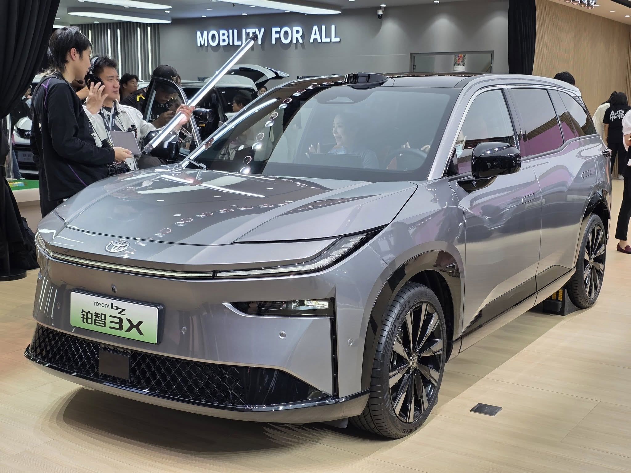 Toyota bZ3X 2025.jpg