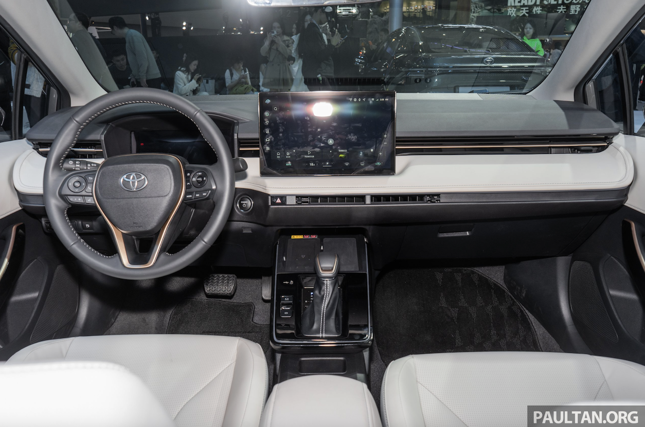 Toyota Corolla 2026  2025-11-22 lúc 10.45.18.png