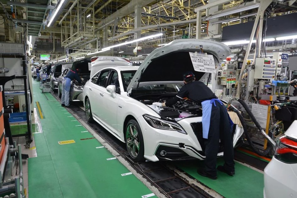 toyota-crown-manufacturing-plant-factory-1.jpg