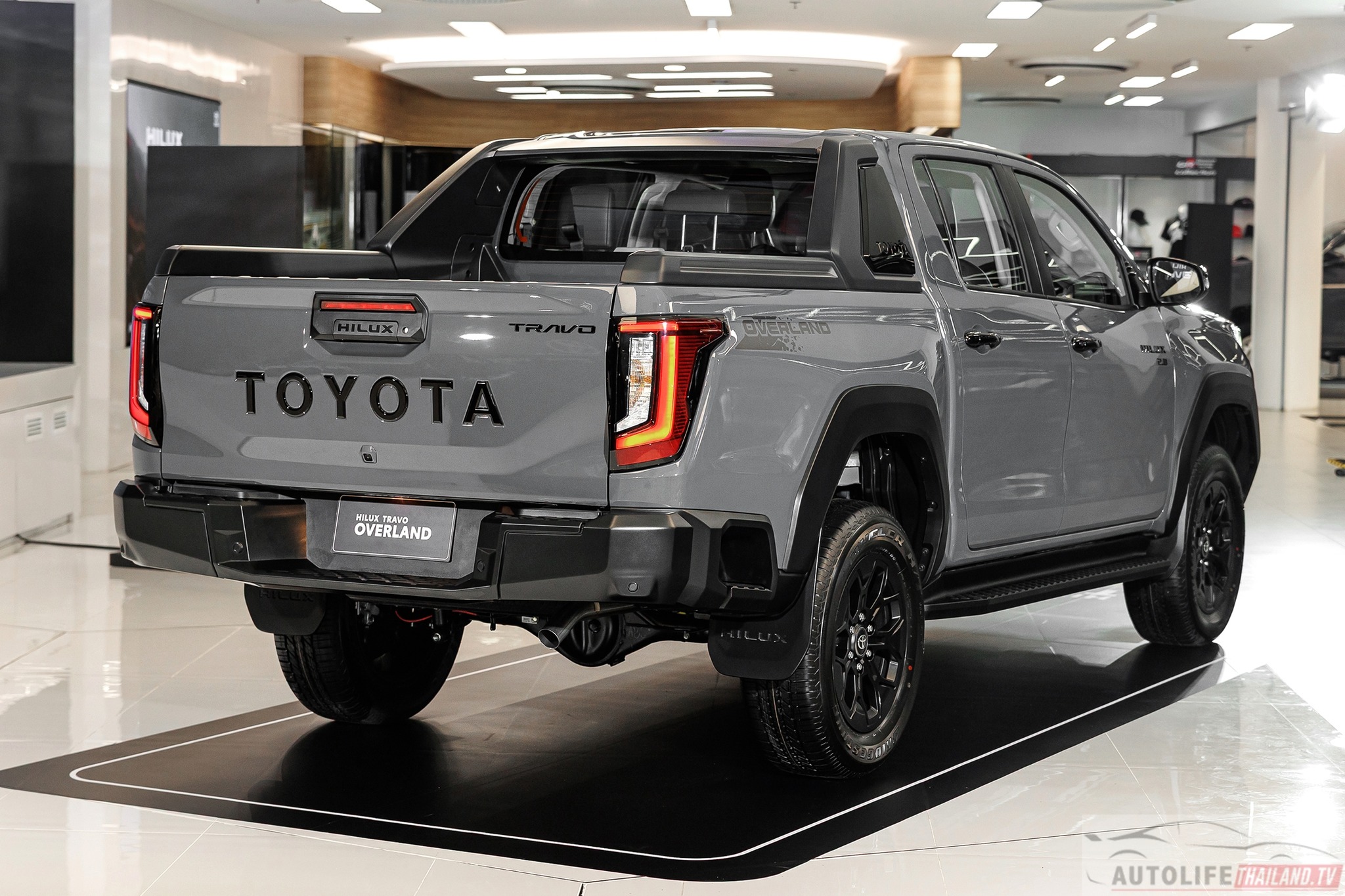 Toyota Hilux TRAVO OVERLAND 7.jpg