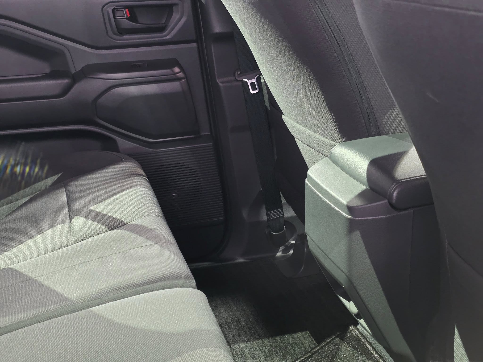 Toyota Land Cruiser FJ 19.jpg