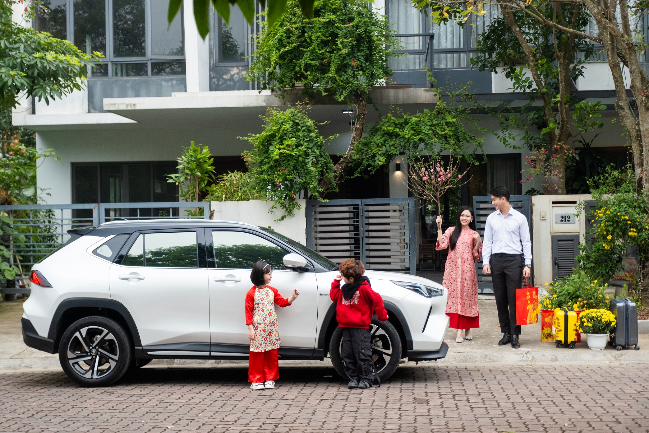 Toyota Yaris Cross 1 (1).jpg