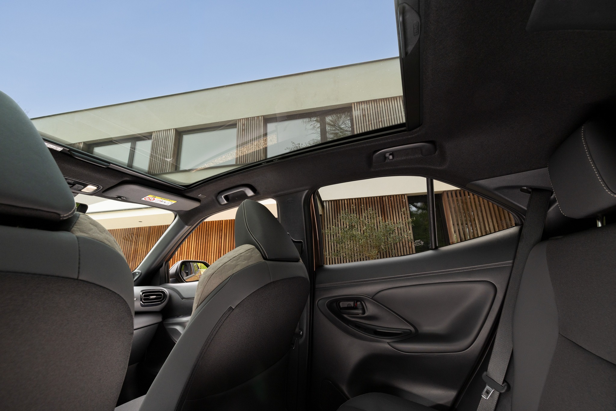 Toyota YARIS CROSS Minorchange 5.jpg