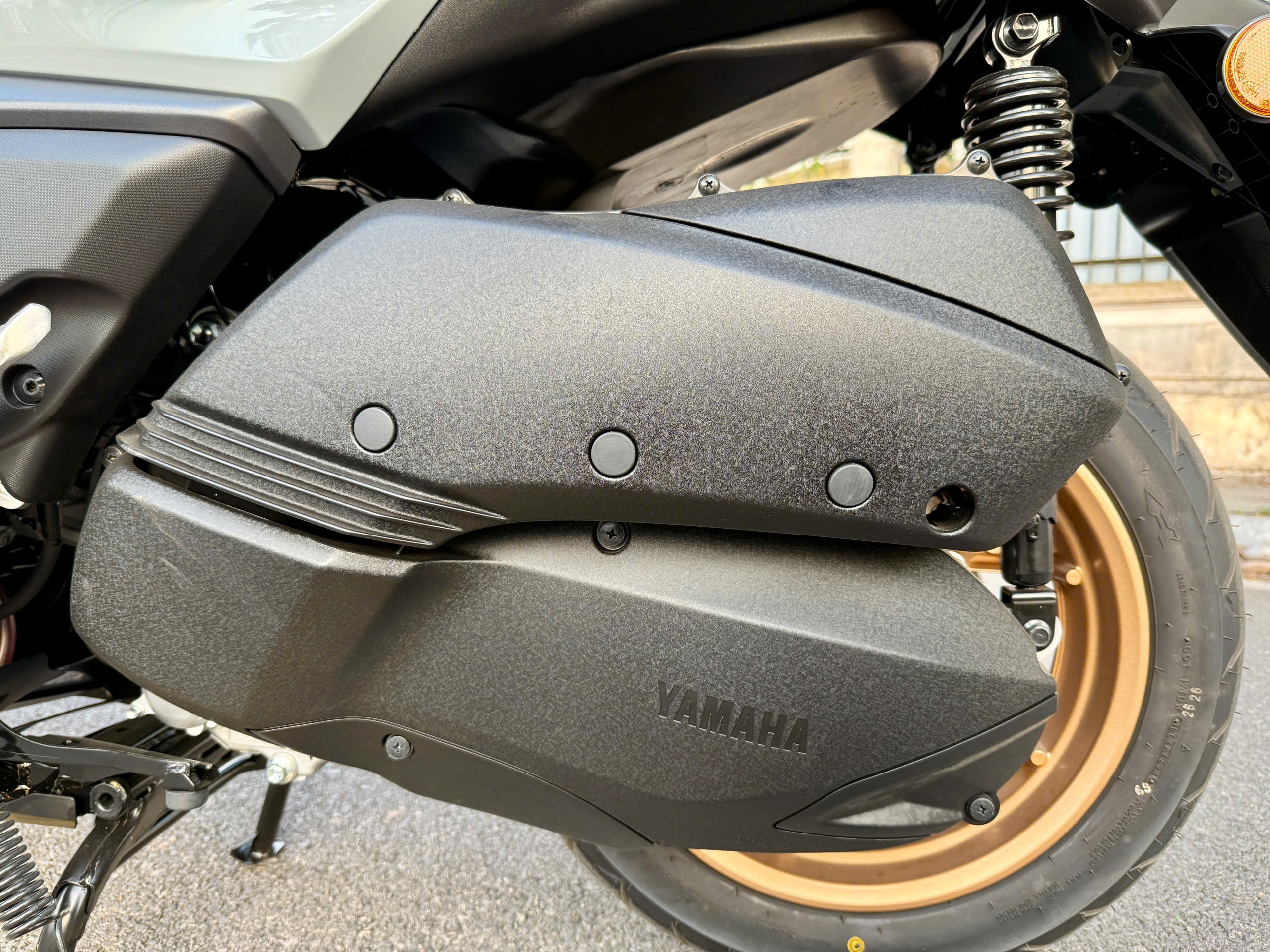 Yamaha XMAX 300  (6).jpg