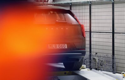 Volvo EX60 2026.jpg