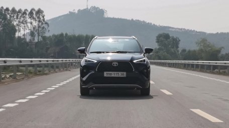 Yaris Cross HEV-1.jpg