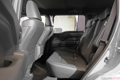 Toyota Land Cruiser FJ 2026 6.jpg