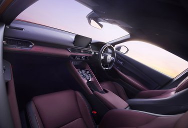 Honda-Prelude-Bordeaux-Interior.jpg