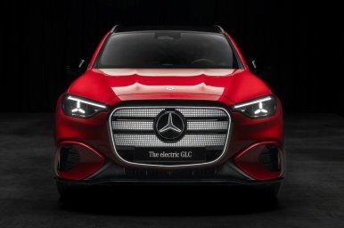 Mercedes-Benz GLC EV-3.jpg