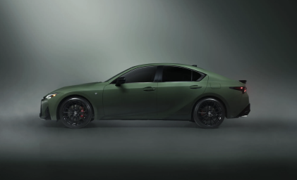 Lexus IS 2027  2026-09-17 lúc 15.31.18.png
