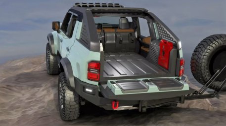 Toyota-Land-Cruiser-ROX-SEMA-.jpg